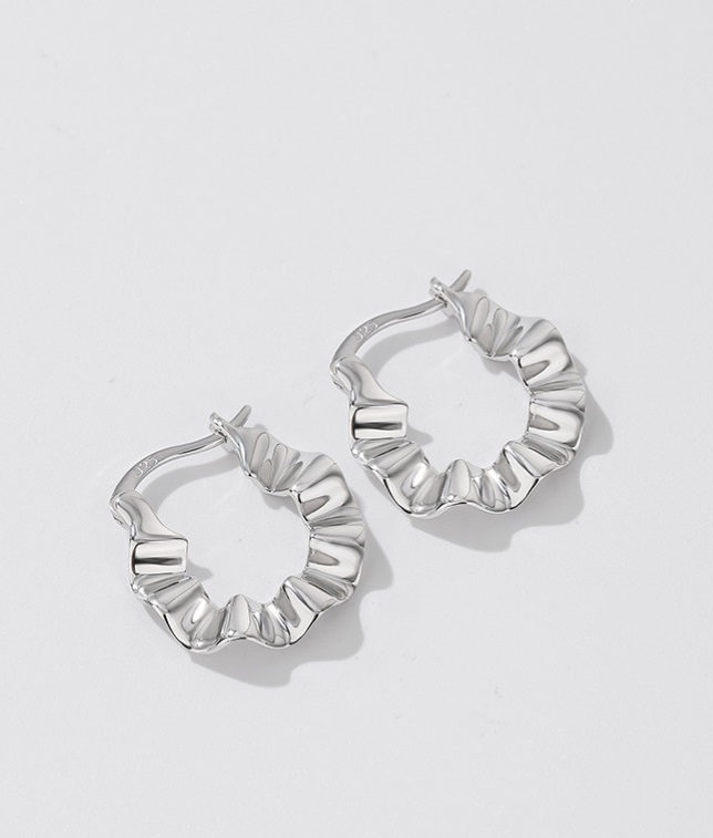 925 Sterling Silver Wave Hoop Earring